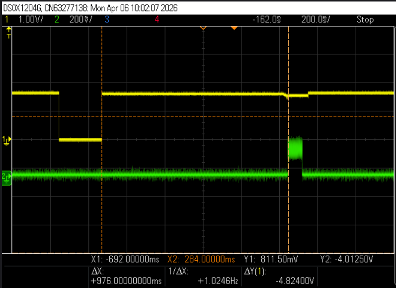 Oscilloscope capture showing hall sensor input and speaker output timing